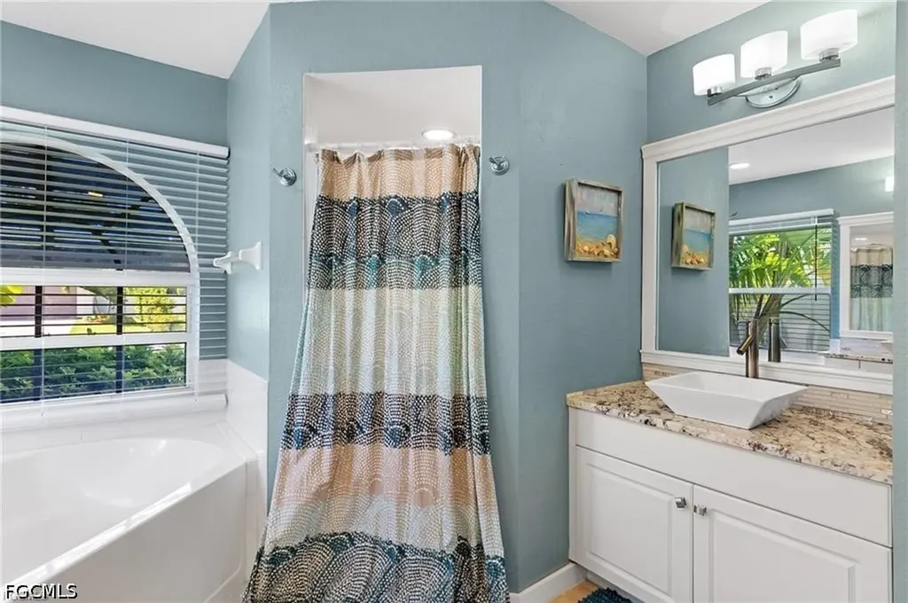 2101 SW 29th Terrace Cape Coral FL 33914