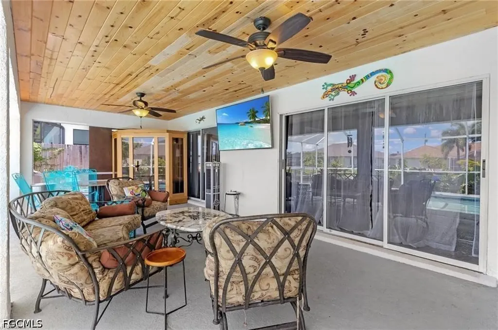 2101 SW 29th Terrace Cape Coral FL 33914