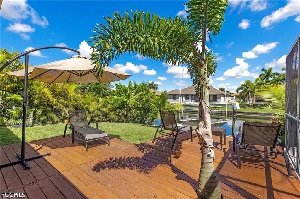 2101 SW 29th Terrace Cape Coral FL 33914