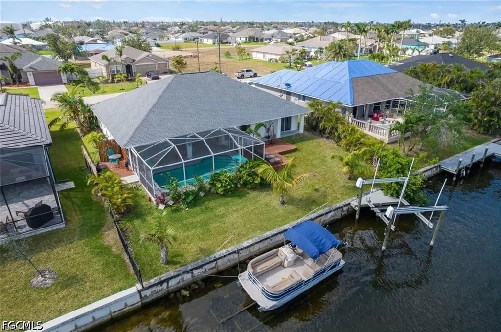 2101 SW 29th Terrace Cape Coral FL 33914