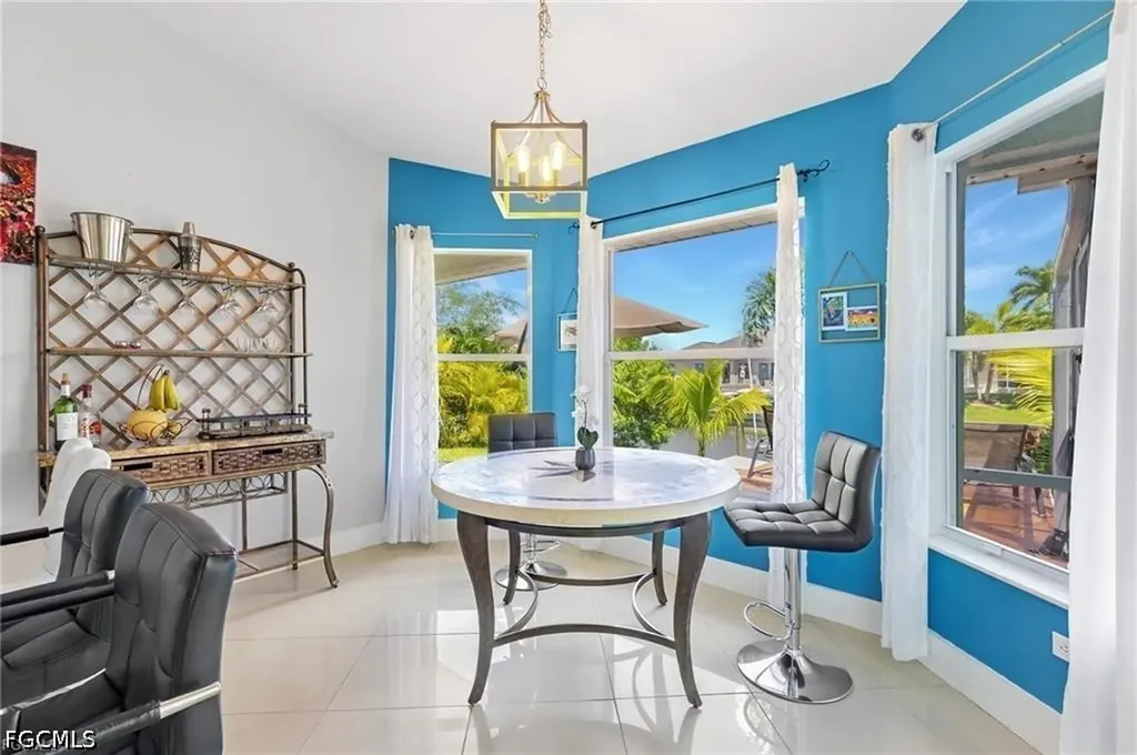 2101 SW 29th Terrace Cape Coral FL 33914