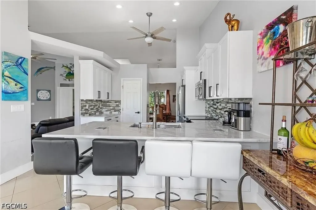 2101 SW 29th Terrace Cape Coral FL 33914