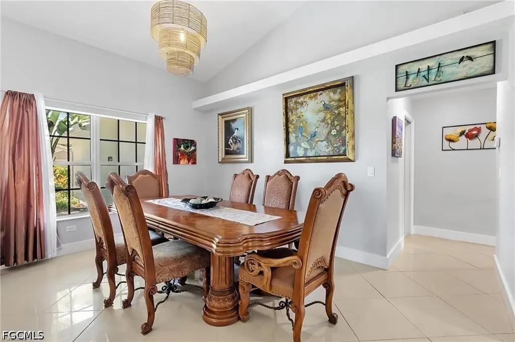 2101 SW 29th Terrace Cape Coral FL 33914
