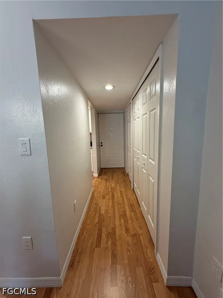 2121 Collier Avenue Fort Myers FL 33901