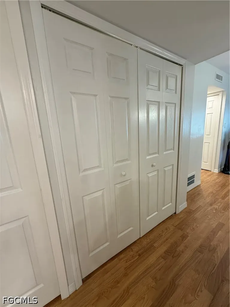 2121 Collier Avenue Fort Myers FL 33901