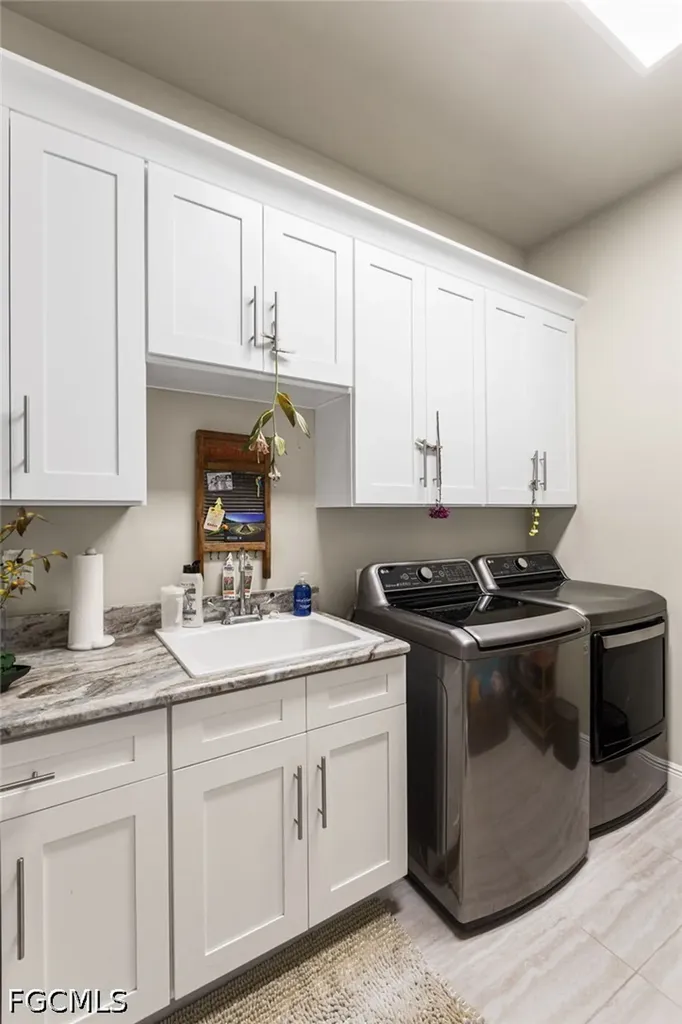 3392 Chestnut Grove Drive Alva FL 33920