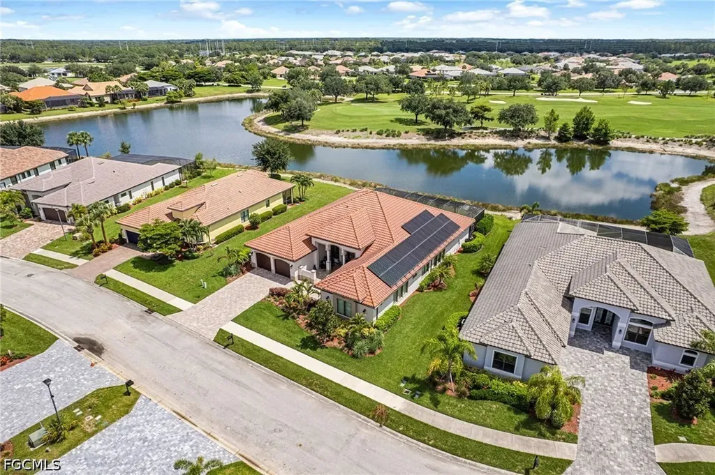 3392 Chestnut Grove Drive Alva FL 33920