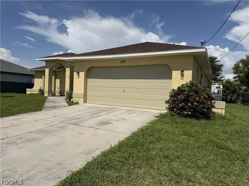 305 NW 22nd Place Cape Coral FL 33993