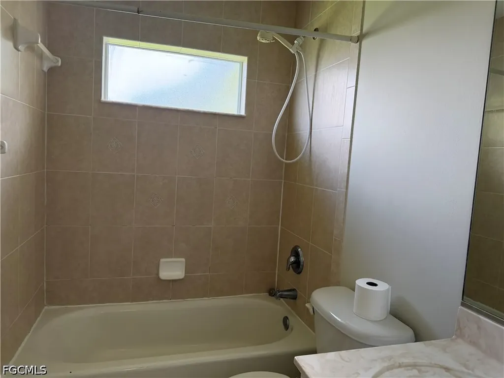 305 NW 22nd Place Cape Coral FL 33993