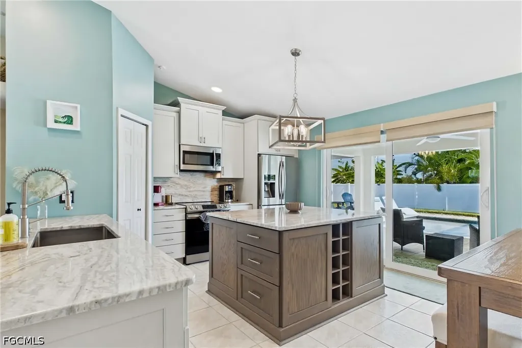 1732 SW 36th Terrace Cape Coral FL 33914