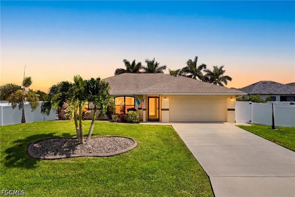 1732 SW 36th Terrace Cape Coral FL 33914