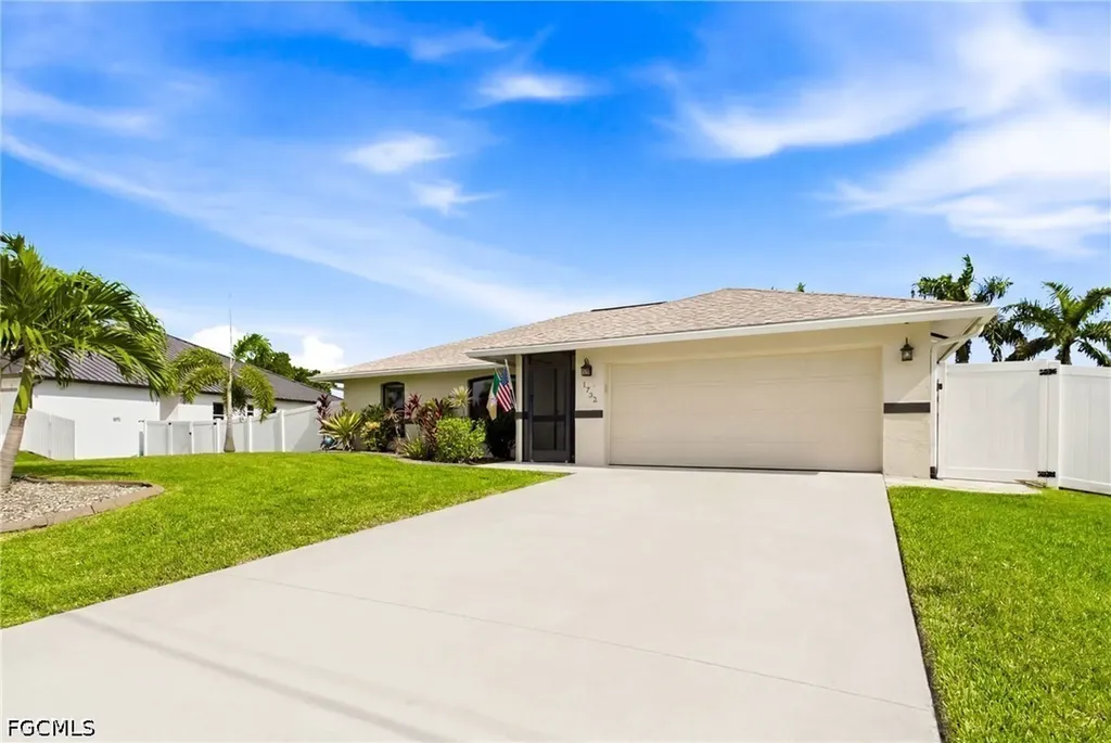 1732 SW 36th Terrace Cape Coral FL 33914