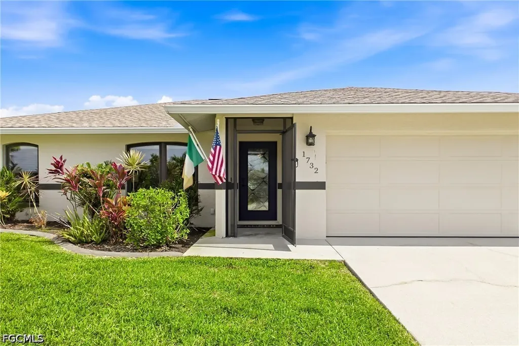 1732 SW 36th Terrace Cape Coral FL 33914