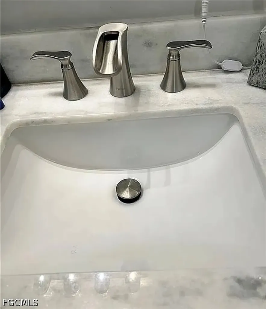 221 NW 3rd Place Cape Coral FL 33993