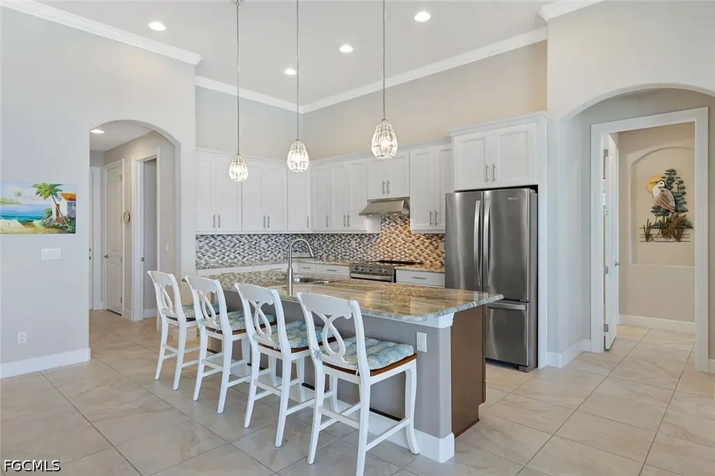 4612 NW 33rd Terrace Cape Coral FL 33993