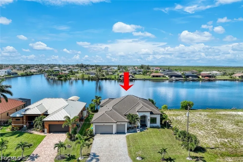 4612 NW 33rd Terrace Cape Coral FL 33993