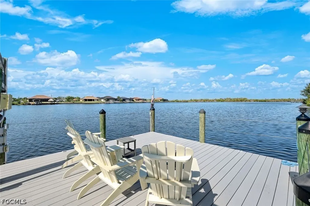 4612 NW 33rd Terrace Cape Coral FL 33993
