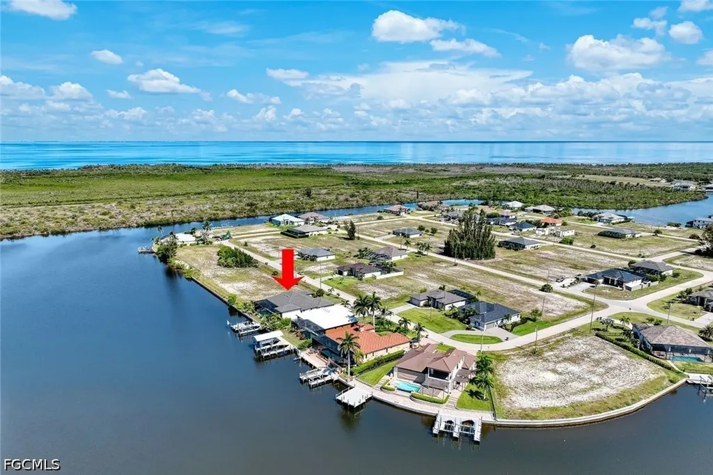 4612 NW 33rd Terrace Cape Coral FL 33993