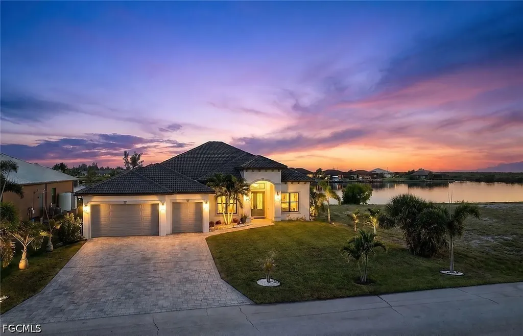 4612 NW 33rd Terrace Cape Coral FL 33993