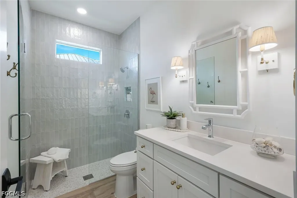 1319 SE 38th Street Cape Coral FL 33904