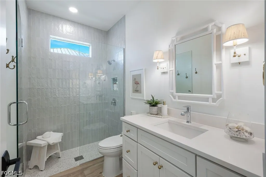1319 SE 38th Street Cape Coral FL 33904
