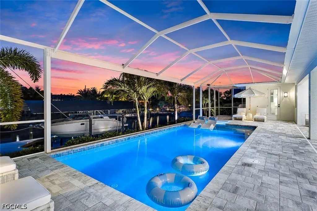 1319 SE 38th Street Cape Coral FL 33904