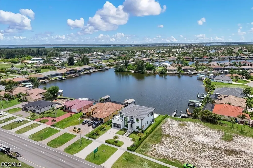 432 Burnt Store Road S Cape Coral FL 33991