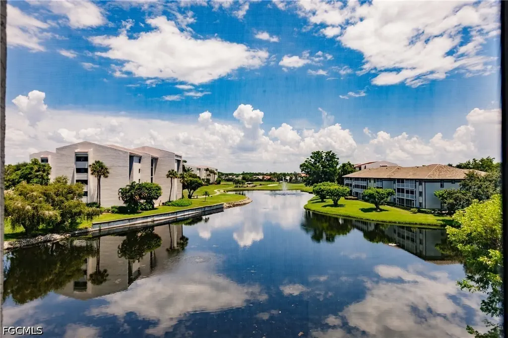 4210 Steamboat Bend Fort Myers FL 33919