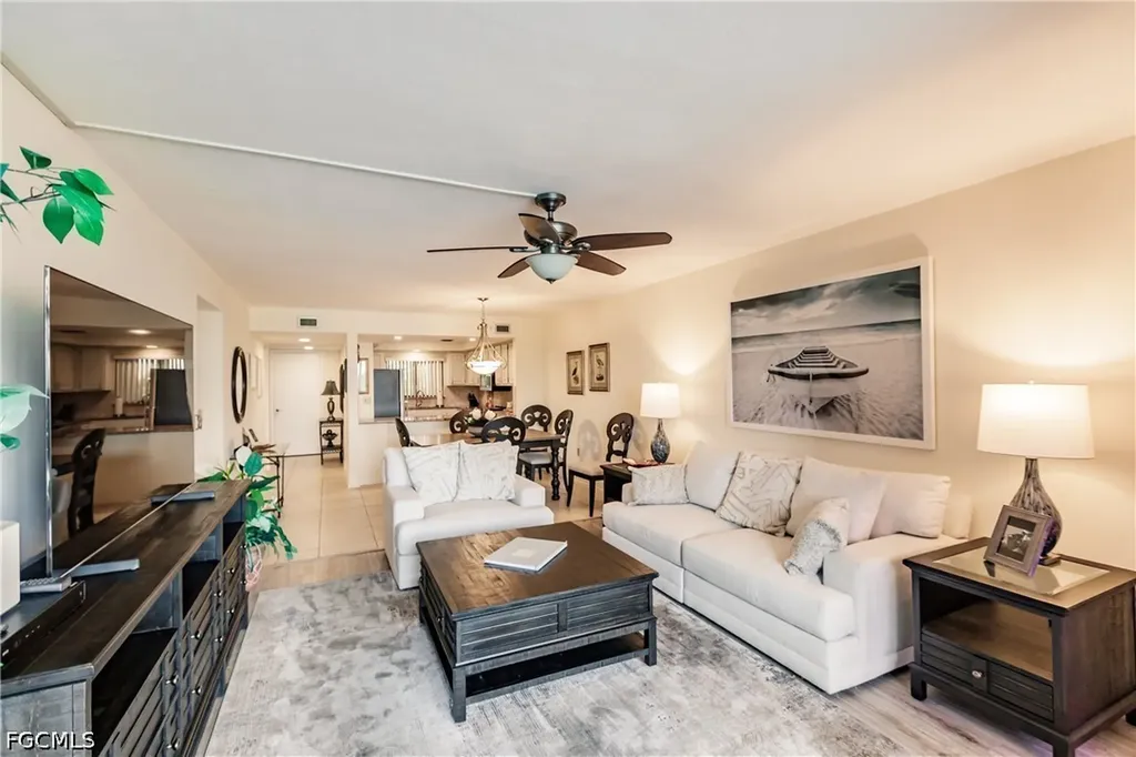 4210 Steamboat Bend Fort Myers FL 33919