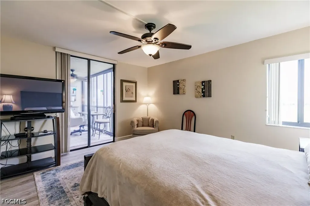 4210 Steamboat Bend Fort Myers FL 33919