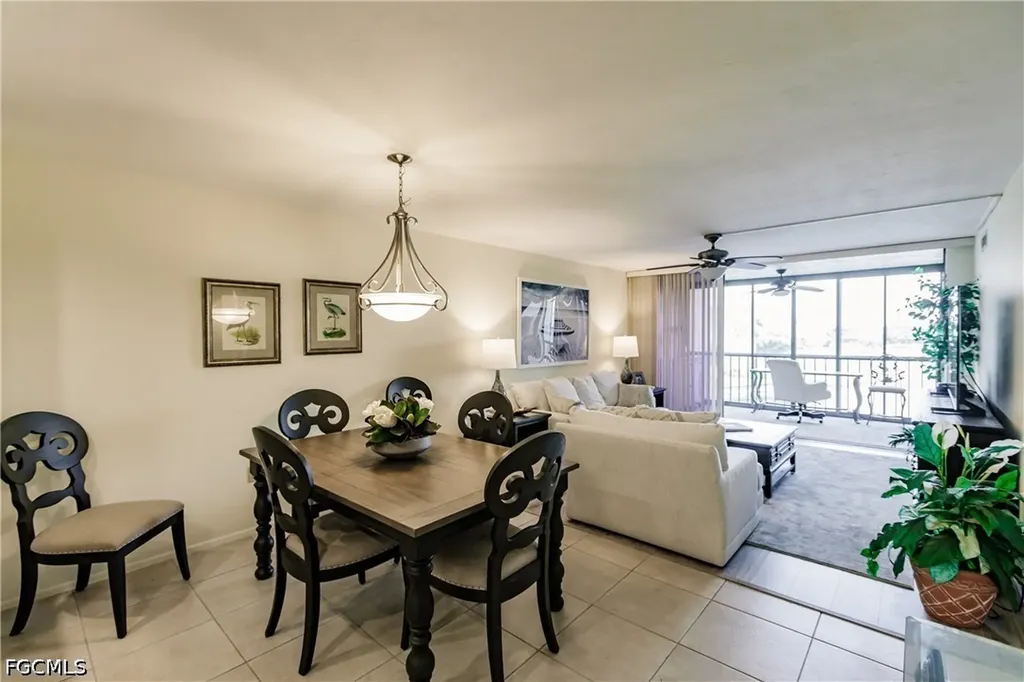 4210 Steamboat Bend Fort Myers FL 33919