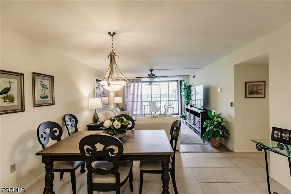 4210 Steamboat Bend Fort Myers FL 33919