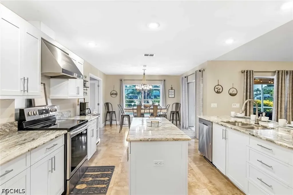 1026 SE 30th Street Cape Coral FL 33904
