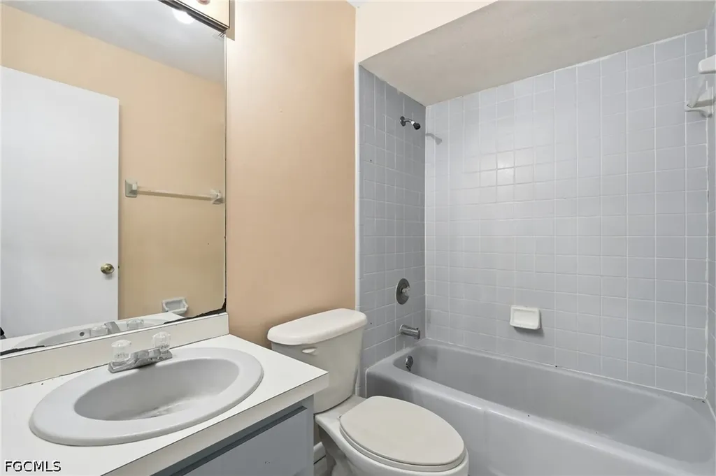 906 Wells Avenue Lehigh Acres FL 33972