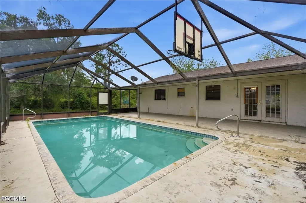 906 Wells Avenue Lehigh Acres FL 33972