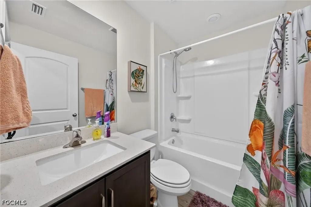 4060 NW 36th Avenue Cape Coral FL 33993