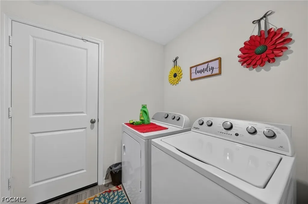 4060 NW 36th Avenue Cape Coral FL 33993