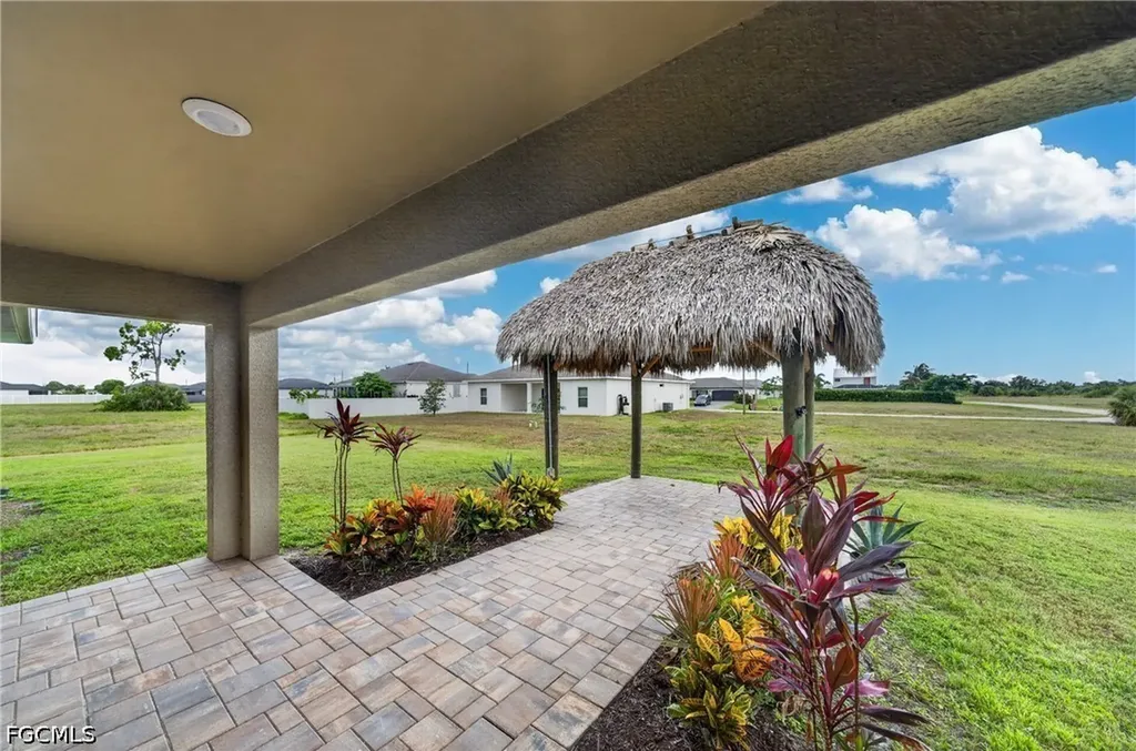 4060 NW 36th Avenue Cape Coral FL 33993