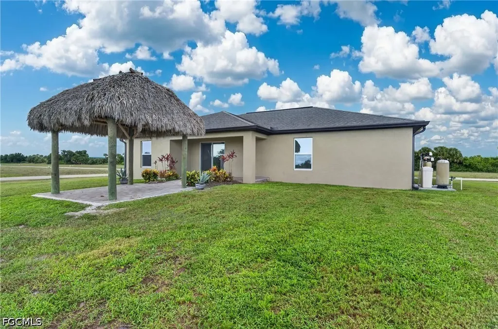 4060 NW 36th Avenue Cape Coral FL 33993