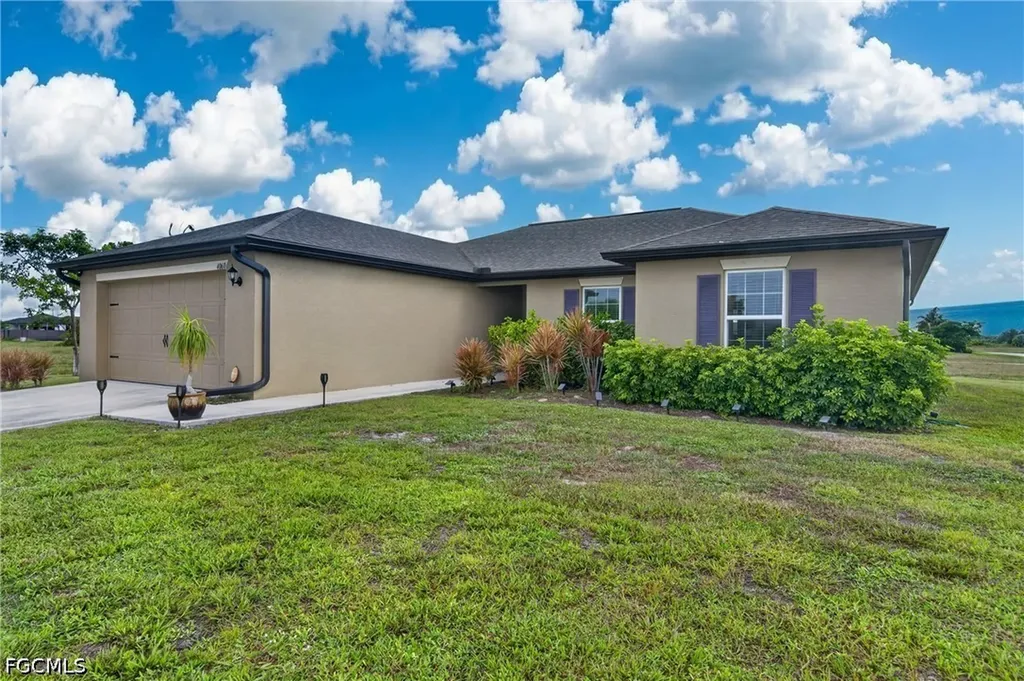 4060 NW 36th Avenue Cape Coral FL 33993