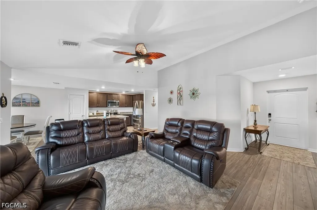 4060 NW 36th Avenue Cape Coral FL 33993