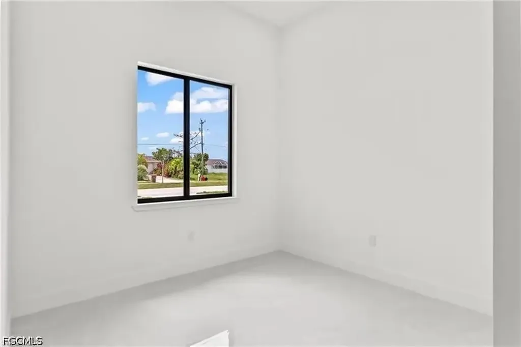 1809 SW Trafalgar Parkway Cape Coral FL 33991
