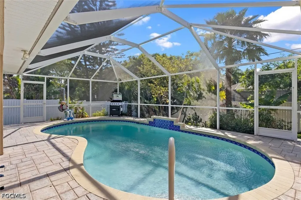 4810 SW 25th Place Cape Coral FL 33914