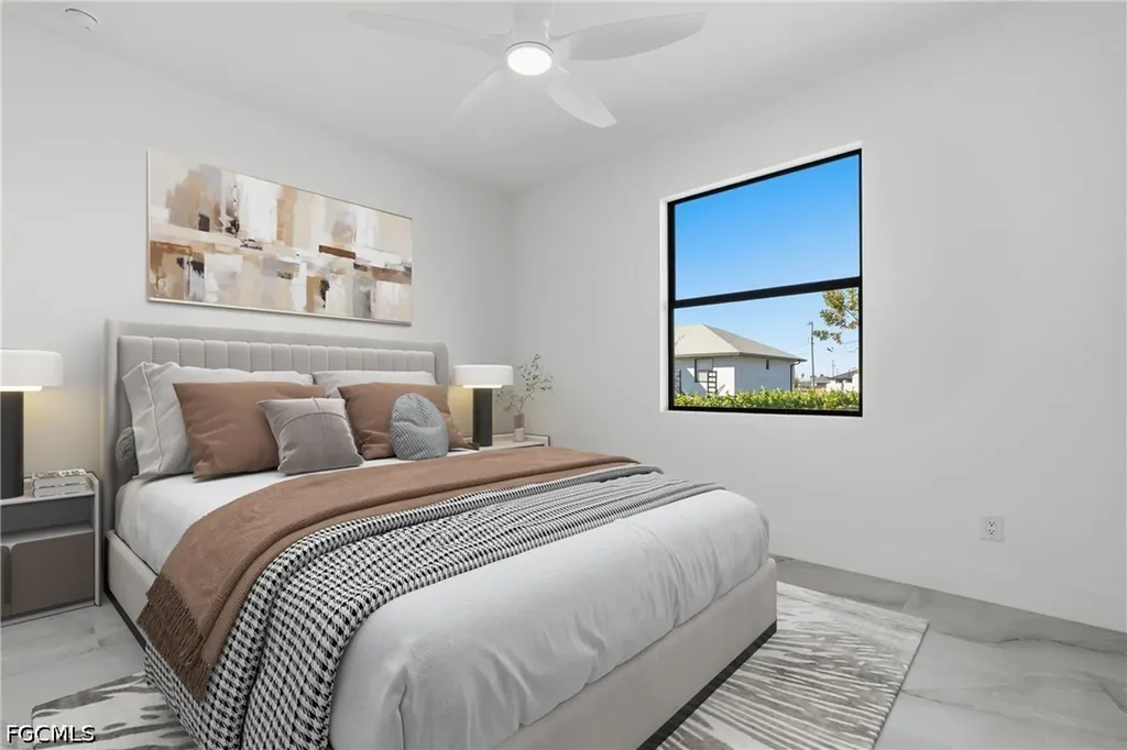 1030 NE 2nd Avenue Cape Coral FL 33909