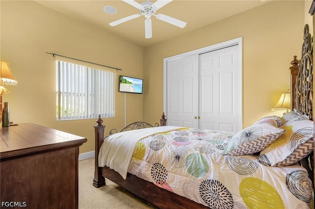 3517 SE 18th Avenue Cape Coral FL 33904