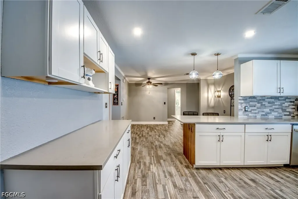 1131 SE 34th Street Cape Coral FL 33904