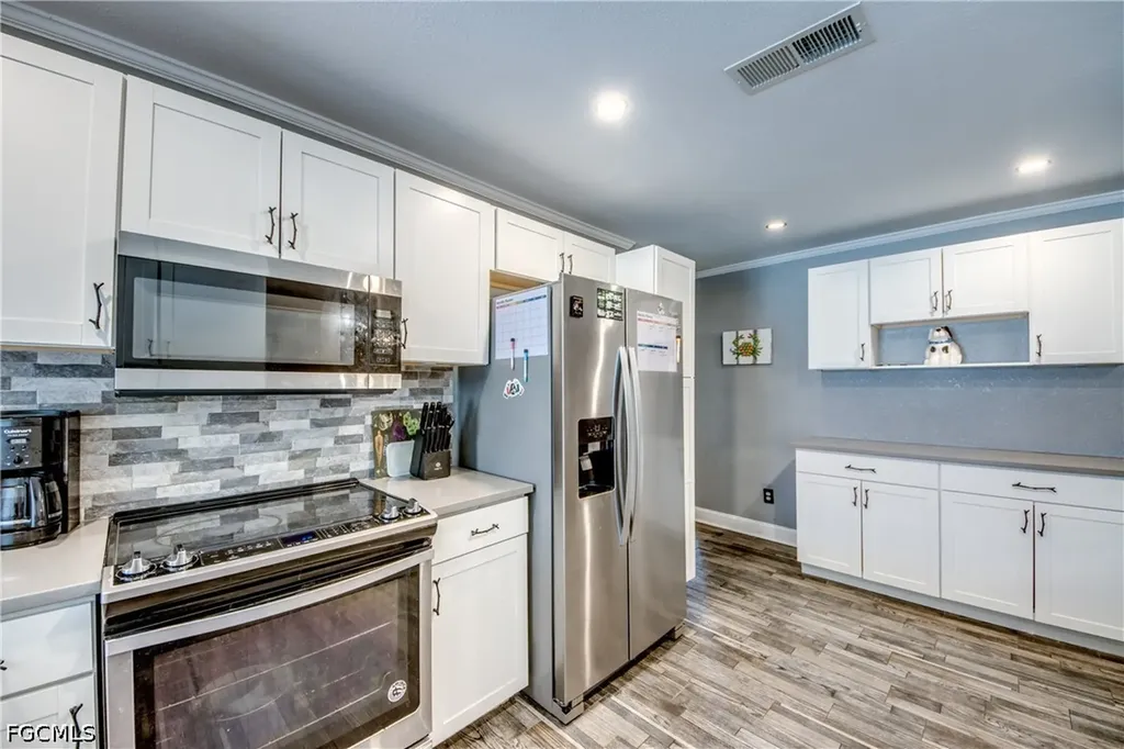 1131 SE 34th Street Cape Coral FL 33904