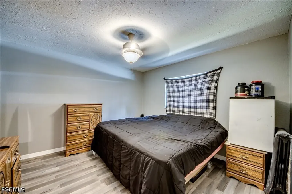 1131 SE 34th Street Cape Coral FL 33904
