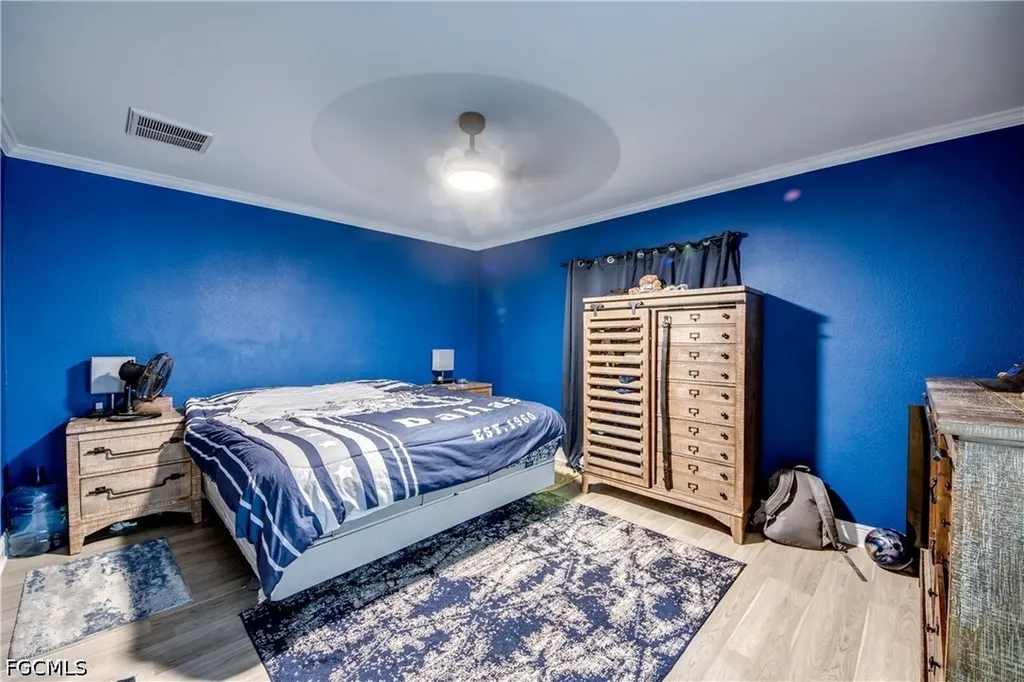 1131 SE 34th Street Cape Coral FL 33904