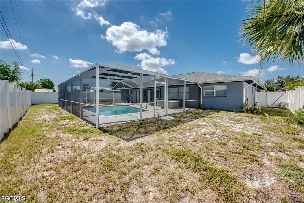 1131 SE 34th Street Cape Coral FL 33904